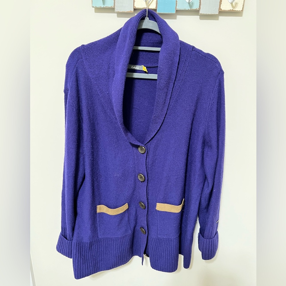 Cabela’s Women’s Vintage Lamb’s Wool Cardigan with Leather Patch Elbow / Wool
